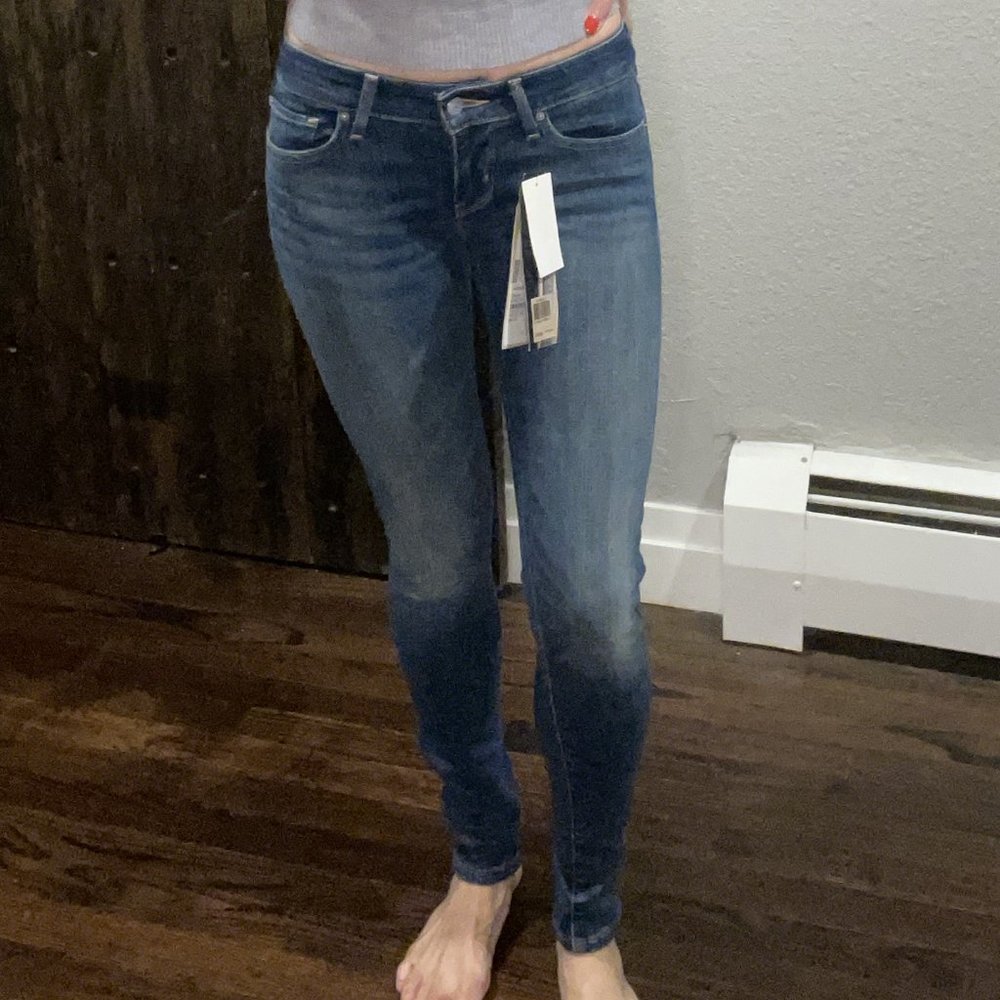 NWT Levi's Skinny Jeans